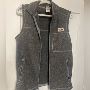The north face men's grey vest - small